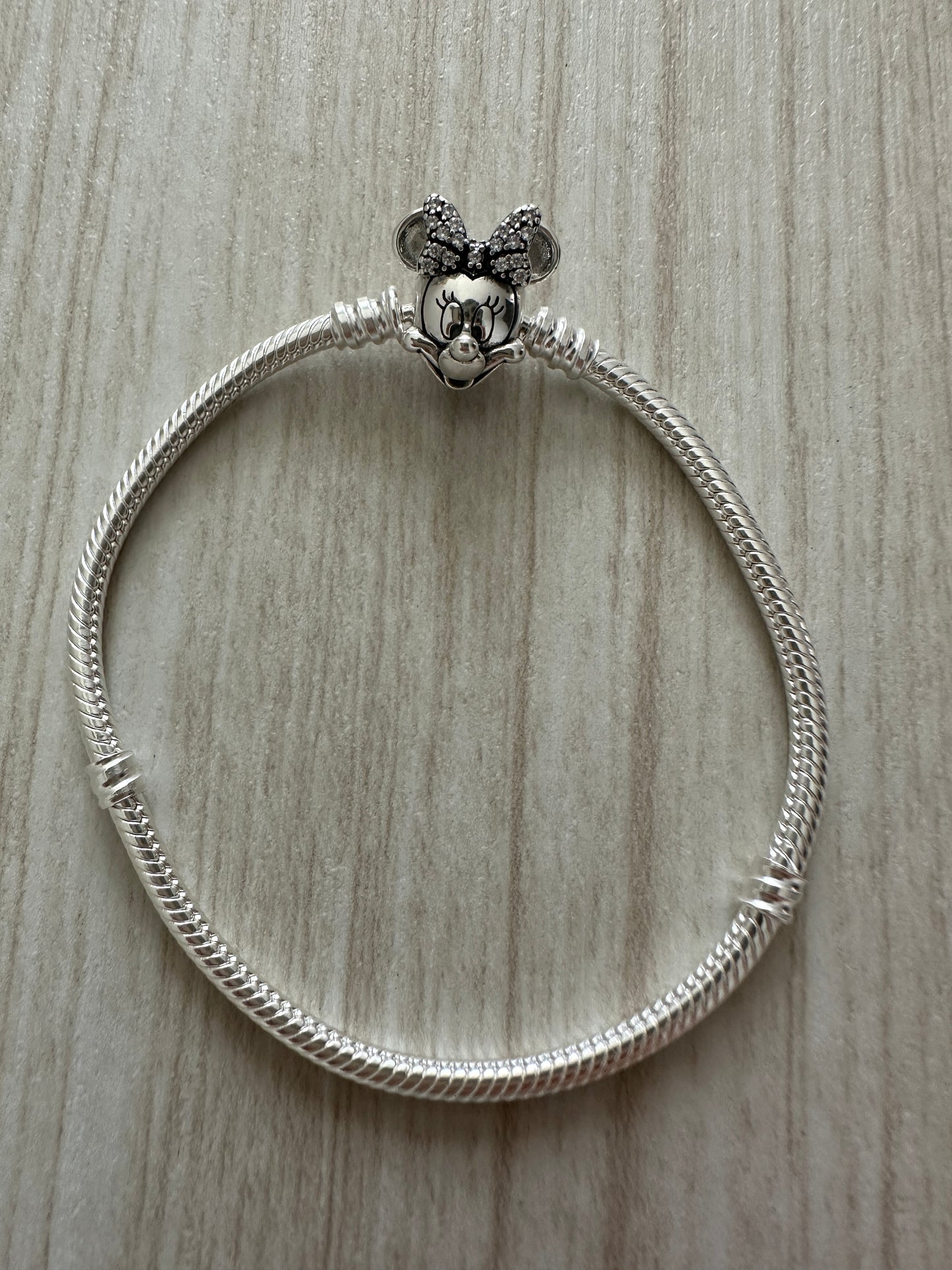 Brazalete Flexible Minnie